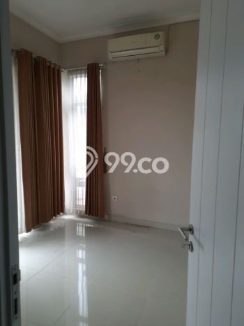 Rumah sewa siap huni 4 KT di Grand Wisata, Bekasi Rumah sewa siap huni 4 KT di Grand Wisata, Bekasi