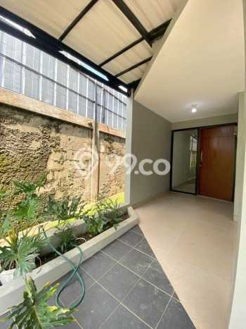 Rumah Strategis Modern Lb 63m2 di BSD, Tangerang Selatan Rumah Strategis Modern Lb 63m2 di BSD, Tangerang Selatan