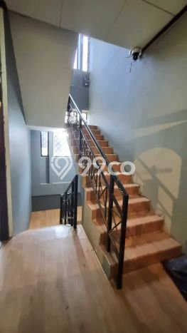 Unit Ruko Dijual di Jakarta Timur LT 122m2 & LB 300m2 Unit Ruko Dijual di Jakarta Timur LT 122m2 & LB 300m2