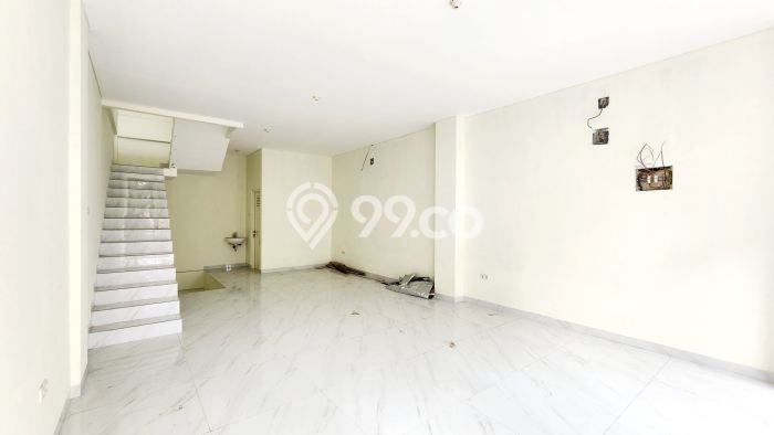 Unit Ruko Dijual di Jakarta Selatan LT 60m2 & LB 210m2 Unit Ruko Dijual di Jakarta Selatan LT 60m2 & LB 210m2