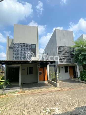 Rumah Strategis Modern Lb 63m2 di BSD, Tangerang Selatan Rumah Strategis Modern Lb 63m2 di BSD, Tangerang Selatan