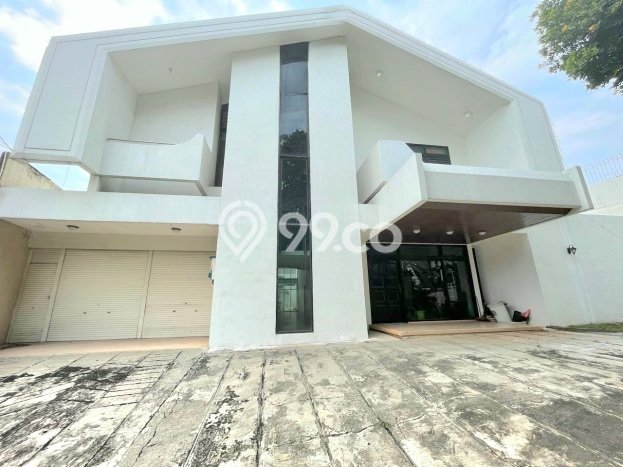 Dijual Rumah Luas Megah Dengan View Eksklusif di Bangka, Jakarta Selatan Dijual Rumah Luas Megah Dengan View Eksklusif di Bangka, Jakarta Selatan