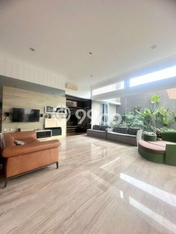 Jual Rumah Mewah Elegan Dengan View Eksklusif di Gading Serpong Pondok Hijau Golf, Tangerang Jual Rumah Mewah Elegan Dengan View Eksklusif di Gading Serpong Pondok Hijau Golf, Tangerang