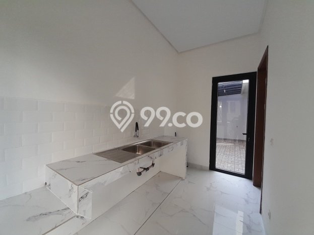 Hot Offer Hunian Mewah Ideal dan Luas di BSD, Tangerang Selatan Hot Offer Hunian Mewah Ideal dan Luas di BSD, Tangerang Selatan