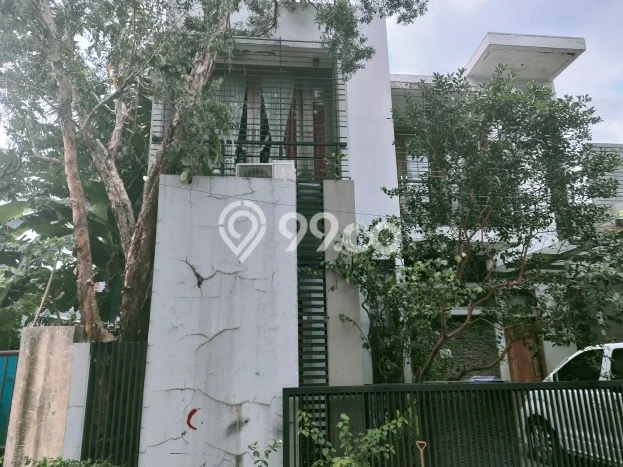 For Sale Rumah 3 Kamar Lokasi Ideal Bagus dan Strategis di Jagakarsa For Sale Rumah 3 Kamar Lokasi Ideal Bagus dan Strategis di Jagakarsa