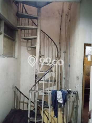 Rumah Kost untuk Dijual di Mangga Dua Punya 52 Kamar Rumah Kost untuk Dijual di Mangga Dua Punya 52 Kamar