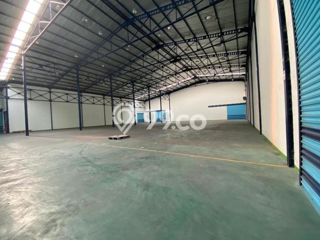 Hunian Bagus Disewakan Harga Murah Area Strategis Surabaya Hunian Bagus Disewakan Harga Murah Area Strategis Surabaya