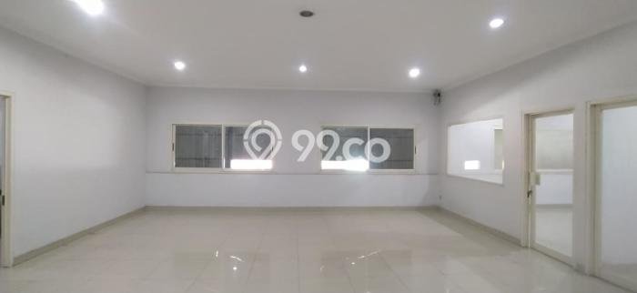 Pabrik Dijual di Surabaya LT 1452m2 & LB 1662m2 Lokasi Terbaik! Pabrik Dijual di Surabaya LT 1452m2 & LB 1662m2 Lokasi Terbaik!
