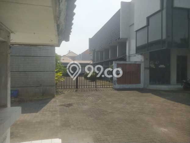 Kantor Dijual di Prime Area Surabaya Luas 1200m2 Kantor Dijual di Prime Area Surabaya Luas 1200m2