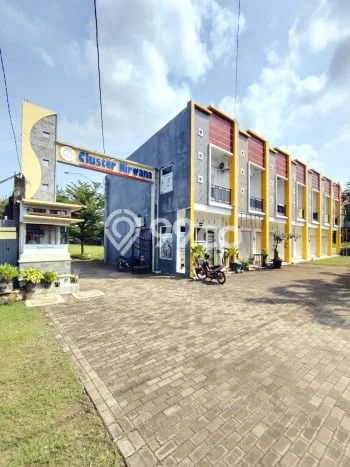 Ruko Bagus LT 80m2 LB 96m2 Dijual di Welahan Jepara Ruko Bagus LT 80m2 LB 96m2 Dijual di Welahan Jepara