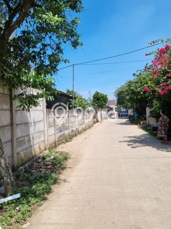 Lahan Dijual Lokasi Legok, Tangerang dengan Luas Tanah 1094m2 dan Status SHM Lahan Dijual Lokasi Legok, Tangerang dengan Luas Tanah 1094m2 dan Status SHM