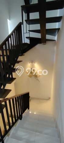 Disewakan! Rumah 3 Kamar Tidur &
3 Kamar Mandi di Metland Menteng, Jakarta Timur Disewakan! Rumah 3 Kamar Tidur &
3 Kamar Mandi di Metland Menteng, Jakarta Timur