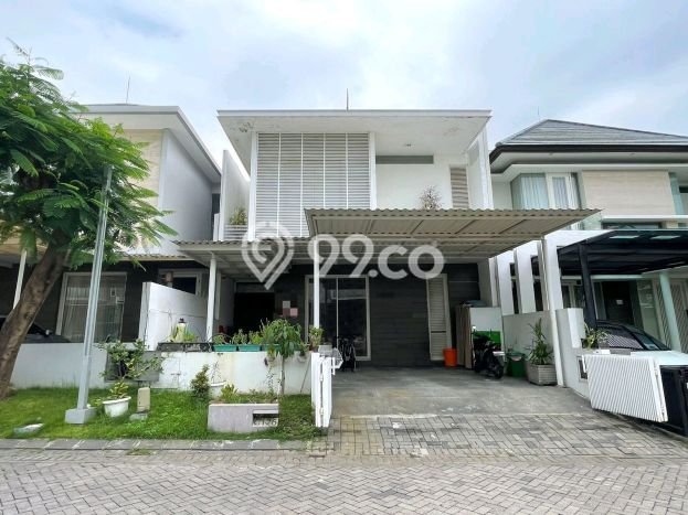 Ready to Use! Premium House LT 202m2 Desain Modern di Graha Ready to Use! Premium House LT 202m2 Desain Modern di Graha