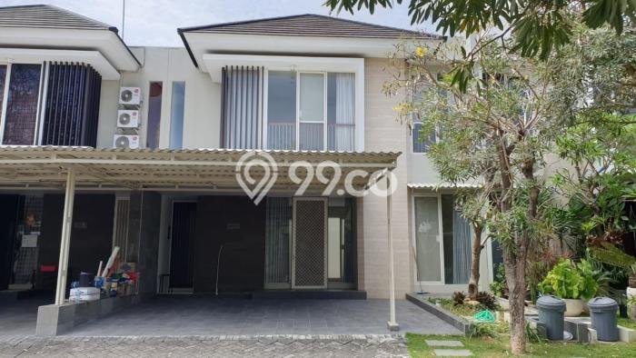 Disewakan! Rumah 4 Kamar Tidur &
2 Kamar Mandi di Citraland, Surabaya Disewakan! Rumah 4 Kamar Tidur &
2 Kamar Mandi di Citraland, Surabaya