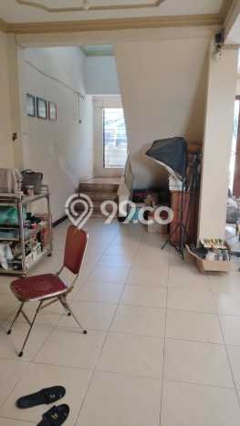 For Sale! Luxury House LT 306m2 Desain Modern di Darmo Permai For Sale! Luxury House LT 306m2 Desain Modern di Darmo Permai