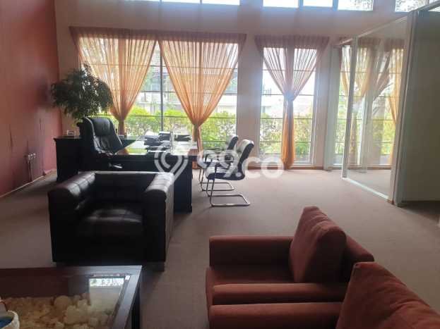 Kantor Premium di Kelapa Gading, Luas 500m2m², Area Bisnis, Tingkat Keramaian Tinggi Kantor Premium di Kelapa Gading, Luas 500m2m², Area Bisnis, Tingkat Keramaian Tinggi