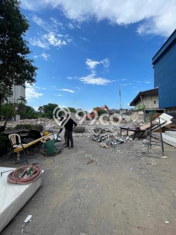 HARGA BERSAING! Gudang Kawasan , Luas 1140m2m², Lokasi Komersial HARGA BERSAING! Gudang Kawasan , Luas 1140m2m², Lokasi Komersial