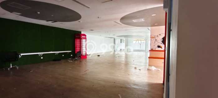 Unit Kantor Dijual di Jakarta Selatan LT 334m2 & LB 334m2 Unit Kantor Dijual di Jakarta Selatan LT 334m2 & LB 334m2