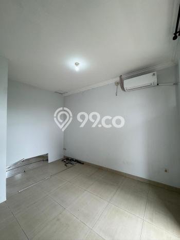 Ruko Disewa di Jakarta Barat dengan LB 210m2 Area Komersial Ramai Ruko Disewa di Jakarta Barat dengan LB 210m2 Area Komersial Ramai