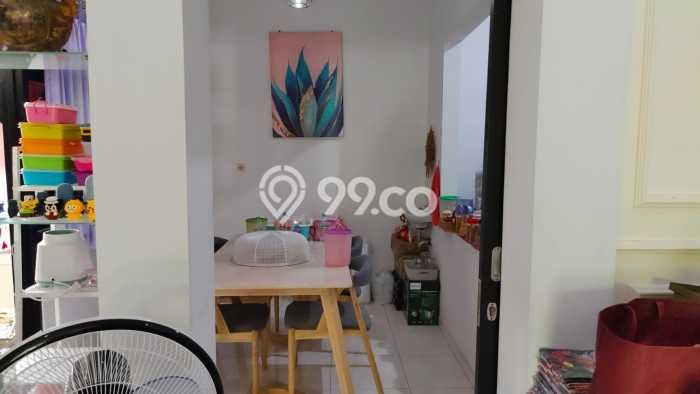 Hunian Cantik Modern Lb 120m2 di Waru, Sidoarjo Hunian Cantik Modern Lb 120m2 di Waru, Sidoarjo