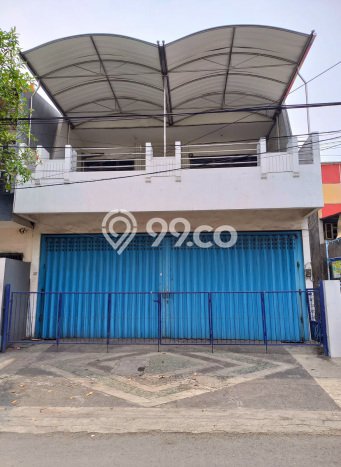 LOKASI STRATEGIS! Ruko Kawasan Manukan, Luas 300m2m², Area Komersial, Jalan Utama LOKASI STRATEGIS! Ruko Kawasan Manukan, Luas 300m2m², Area Komersial, Jalan Utama