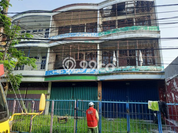 Ruko Premium Kawasan Kenjeran, Luas 202m2m², Mainroad, Tingkat Keramaian Tinggi Ruko Premium Kawasan Kenjeran, Luas 202m2m², Mainroad, Tingkat Keramaian Tinggi