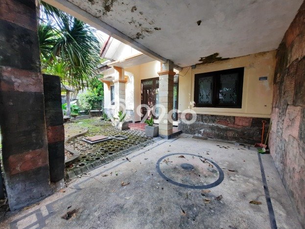 Jual Rumah Favorit Siap Huni LB 109m2 di Wiyung, Surabaya Jual Rumah Favorit Siap Huni LB 109m2 di Wiyung, Surabaya