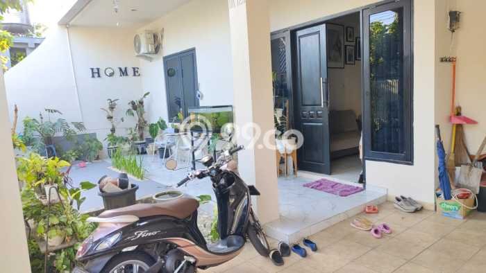 Hunian Cantik Modern Lb 120m2 di Waru, Sidoarjo Hunian Cantik Modern Lb 120m2 di Waru, Sidoarjo