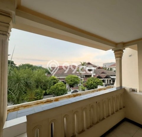 Dijual Rumah Premium dengan Fasilitas Sekitar Komplit di Gayungan, Surabaya Dijual Rumah Premium dengan Fasilitas Sekitar Komplit di Gayungan, Surabaya