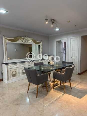 Hunian Apartemen High-Class untuk Dijual di Surabaya dengan 3 BR & 1 Kamar Mandi Hunian Apartemen High-Class untuk Dijual di Surabaya dengan 3 BR & 1 Kamar Mandi