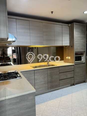 Hunian Apartemen High-Class untuk Dijual di Surabaya dengan 3 BR & 1 Kamar Mandi Hunian Apartemen High-Class untuk Dijual di Surabaya dengan 3 BR & 1 Kamar Mandi