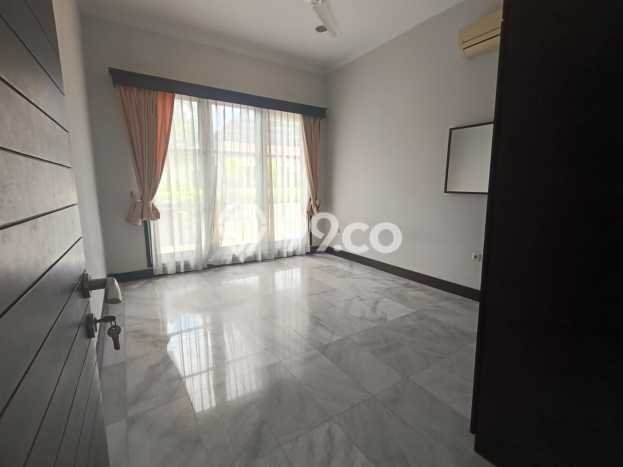 Hunian Elit LB 428m2 Siap Huni Desain Elegan di Cipete, Jakarta Selatan Hunian Elit LB 428m2 Siap Huni Desain Elegan di Cipete, Jakarta Selatan
