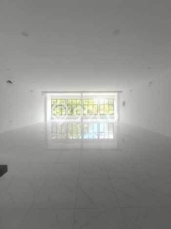 Ruko Paling Dicari LB 450m2 Dijual di Kelapa Gading Ruko Paling Dicari LB 450m2 Dijual di Kelapa Gading