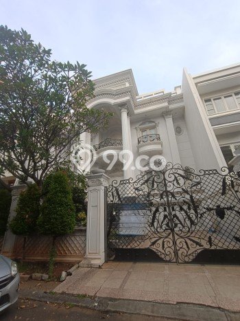 Lokasi terbaik! Rumah siap pakai dikontrakkan di Kelapa Gading LB 550m2 Lokasi terbaik! Rumah siap pakai dikontrakkan di Kelapa Gading LB 550m2