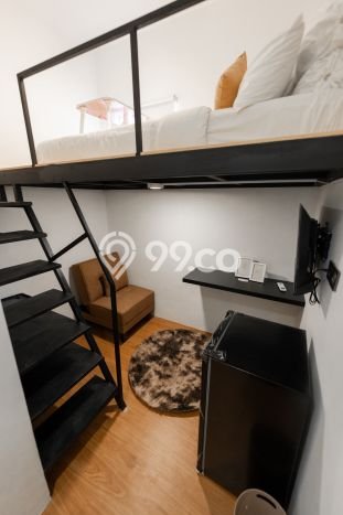 Rumah Kost untuk Dijual di Kembangan dengan 13 KT, 13 KM, Luas 180m2 Rumah Kost untuk Dijual di Kembangan dengan 13 KT, 13 KM, Luas 180m2