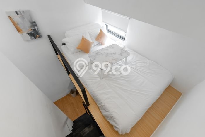 Rumah Kost untuk Dijual di Kembangan dengan 13 KT, 13 KM, Luas 180m2 Rumah Kost untuk Dijual di Kembangan dengan 13 KT, 13 KM, Luas 180m2