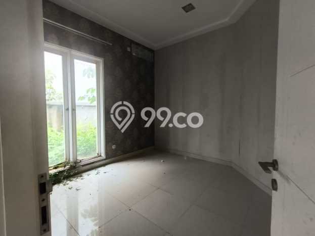 Ready to Use! Luxury House LT 300m2 Desain Elegan di Sentul City Ready to Use! Luxury House LT 300m2 Desain Elegan di Sentul City