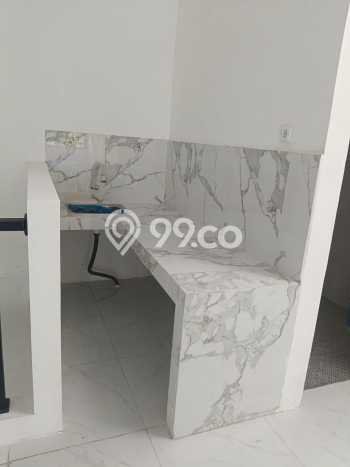 Ruko Paling Dicari LB 450m2 Dijual di Kelapa Gading Ruko Paling Dicari LB 450m2 Dijual di Kelapa Gading