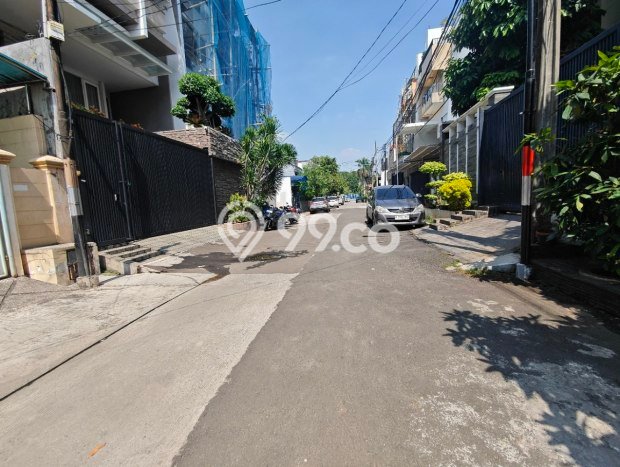 Hunian Mewah LB 300m2 Siap Pakai Desain Elegan di Sunter, Jakarta Utara Hunian Mewah LB 300m2 Siap Pakai Desain Elegan di Sunter, Jakarta Utara