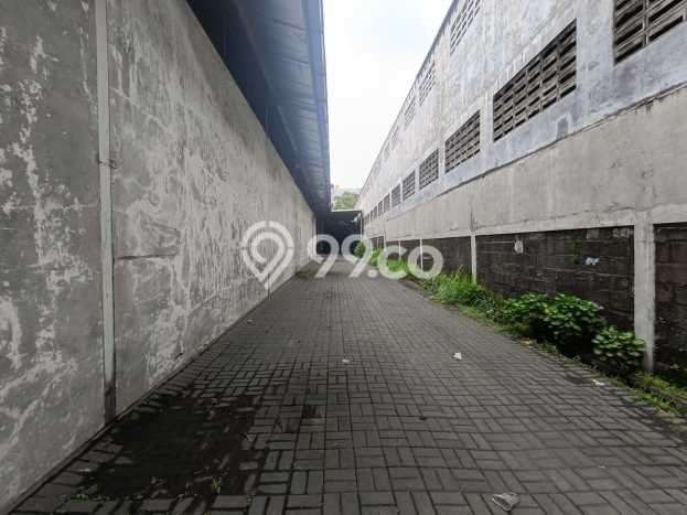 Gudang Dijual di Jakarta Utara LT 3670m2 & LB 2126m2 Lokasi Terbaik! Gudang Dijual di Jakarta Utara LT 3670m2 & LB 2126m2 Lokasi Terbaik!