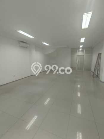 FOR SALE! Ruko di Kelapa Gading Jakarta Utara, LT 102m2, LB 300m2 FOR SALE! Ruko di Kelapa Gading Jakarta Utara, LT 102m2, LB 300m2