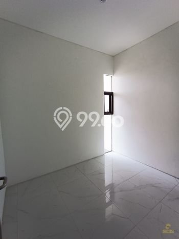 Hunian Elit LB 182m2 Siap Pakai Desain Elegan di Cipadu, Tangerang Hunian Elit LB 182m2 Siap Pakai Desain Elegan di Cipadu, Tangerang