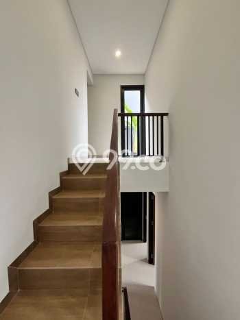 Dijual Rumah 4 Kamar Lokasi Strategis Bagus dan Strategis di Pamulang Dijual Rumah 4 Kamar Lokasi Strategis Bagus dan Strategis di Pamulang