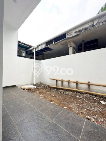 For Sale Rumah 3 Kamar Lokasi Ideal Bagus dan Strategis di Jagakarsa For Sale Rumah 3 Kamar Lokasi Ideal Bagus dan Strategis di Jagakarsa