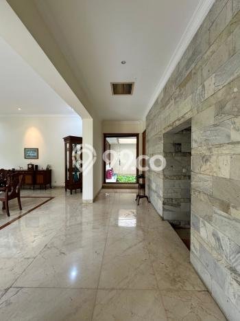Jual Rumah Mewah Megah Dengan View Eksklusif di Kemang, Jakarta Selatan Jual Rumah Mewah Megah Dengan View Eksklusif di Kemang, Jakarta Selatan