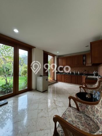 Jual Rumah Mewah Megah Dengan View Eksklusif di Kemang, Jakarta Selatan Jual Rumah Mewah Megah Dengan View Eksklusif di Kemang, Jakarta Selatan