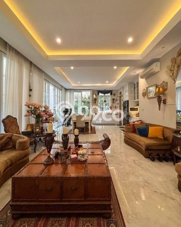 Hunian Mewah LB 324m2 Siap Huni Desain Elegan di Sektor 6 - Bintaro, Tangerang Selatan Hunian Mewah LB 324m2 Siap Huni Desain Elegan di Sektor 6 - Bintaro, Tangerang Selatan