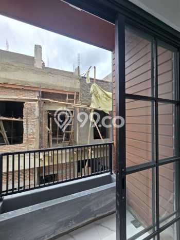 Dijual Rumah 3 Kamar Lokasi Strategis Nyaman dan Strategis di Jagakarsa Dijual Rumah 3 Kamar Lokasi Strategis Nyaman dan Strategis di Jagakarsa