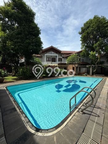 Dijual Rumah Luas Elegan Dengan View Eksklusif di Pondok Indah, Jakarta Selatan Dijual Rumah Luas Elegan Dengan View Eksklusif di Pondok Indah, Jakarta Selatan