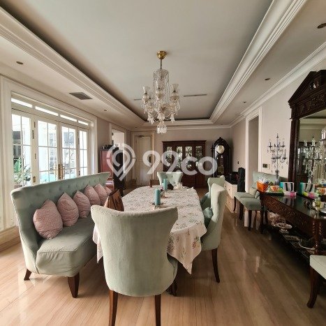 Dijual Rumah Mewah Exclusive di Kebayoran Baru, Jakarta Selatan Dijual Rumah Mewah Exclusive di Kebayoran Baru, Jakarta Selatan